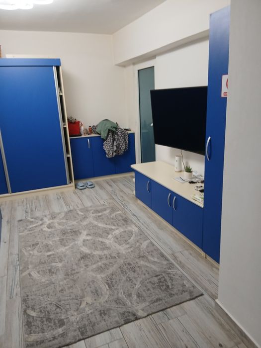 Camera tineret pal melaminat crem si albastru