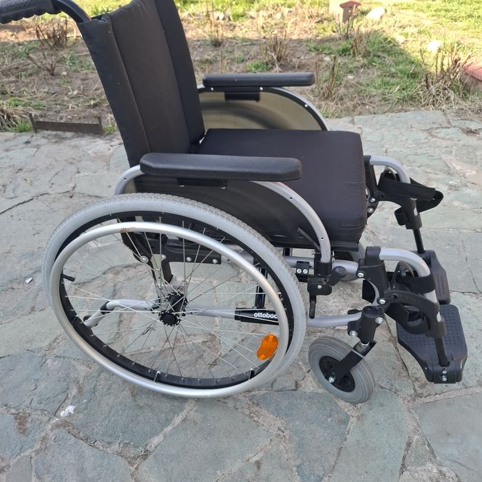 Инвалидная коляска