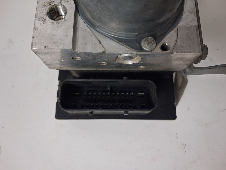 ABS блок  BMW Е90,91,92