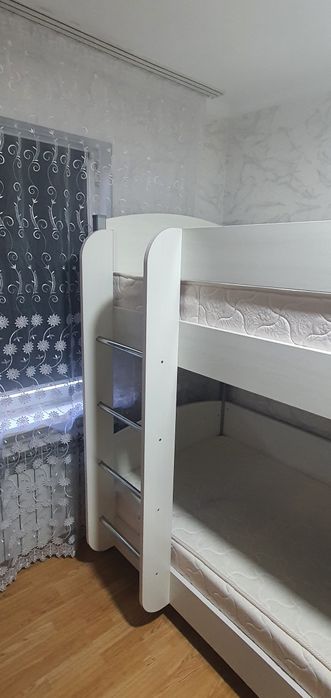 Кровать двухъярусная