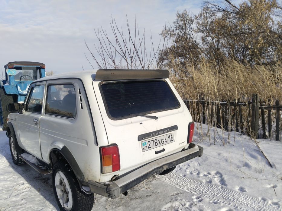 Продам нива 2013