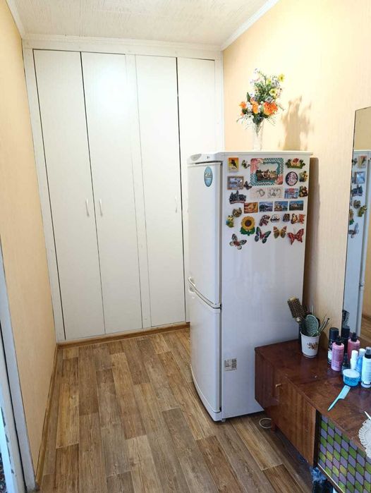 Продам трёхкомнатную квартиру