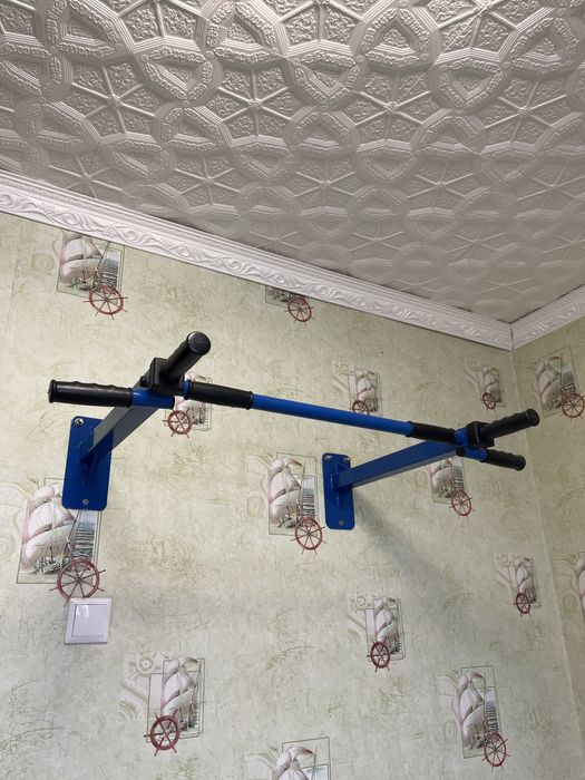 Продам турник в иделальном состояние