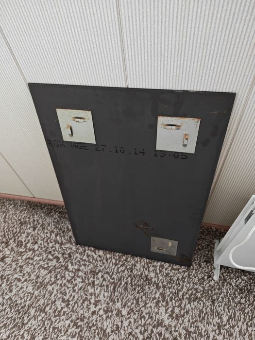 Светильник, 220в, патрон Е14 с зеркалом