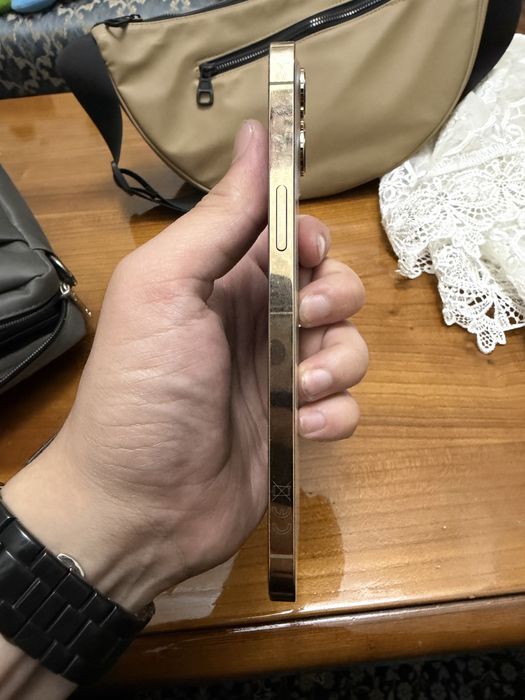 iPhone 12 pro max gold