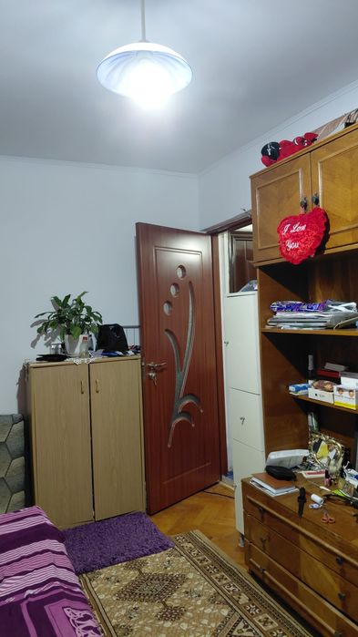 Apartament 2 camere de vanzare