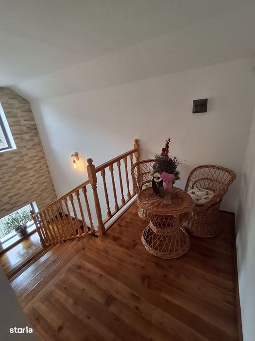 Casă Rustica într-o zonă superbă "Dambul Morii"