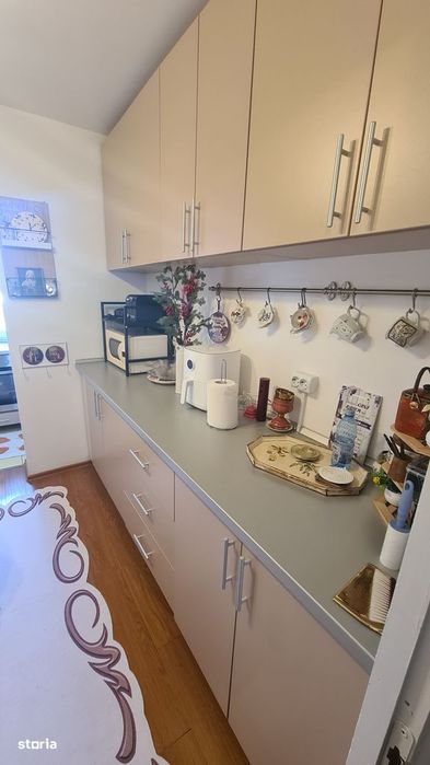 Apartament cu 2 camere de vânzare în Curtea de Argeș.