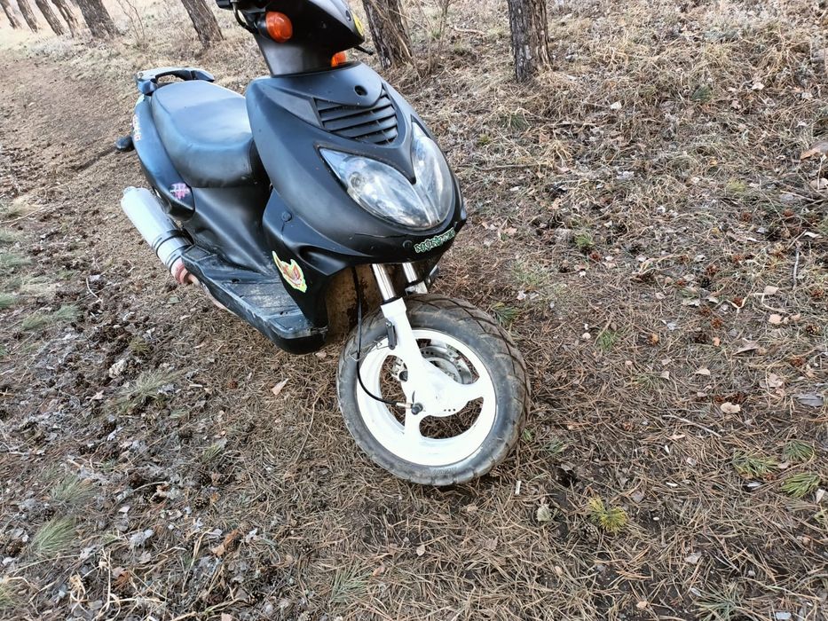 Продам скутер рейсер