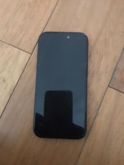 iphone 16 256гб акб 95%