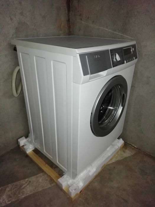 СУПЕР Пералня AЕG Elektrolux Lavamat Mod L86950a3 8 Кг 1600 Оборота