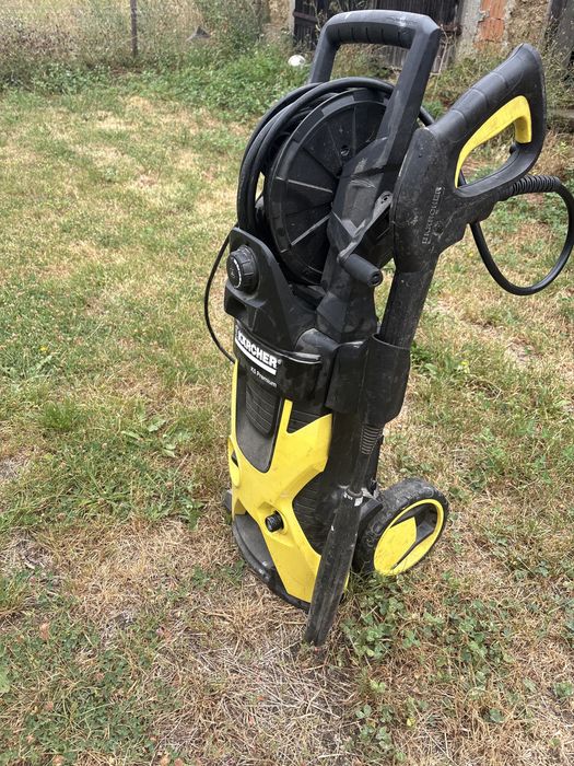 Aparat de spălat cu presiune Karcher K5 Premium – cu tambur furtun