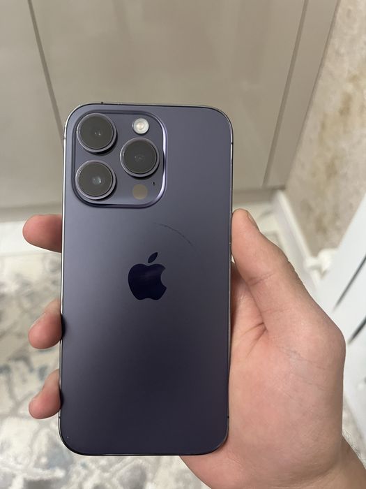 iPhone 14 pro.