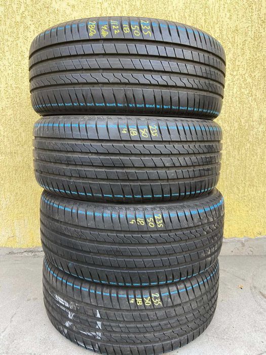 Продавам 4бр. летни гуми 235/50/18 Roadhawk