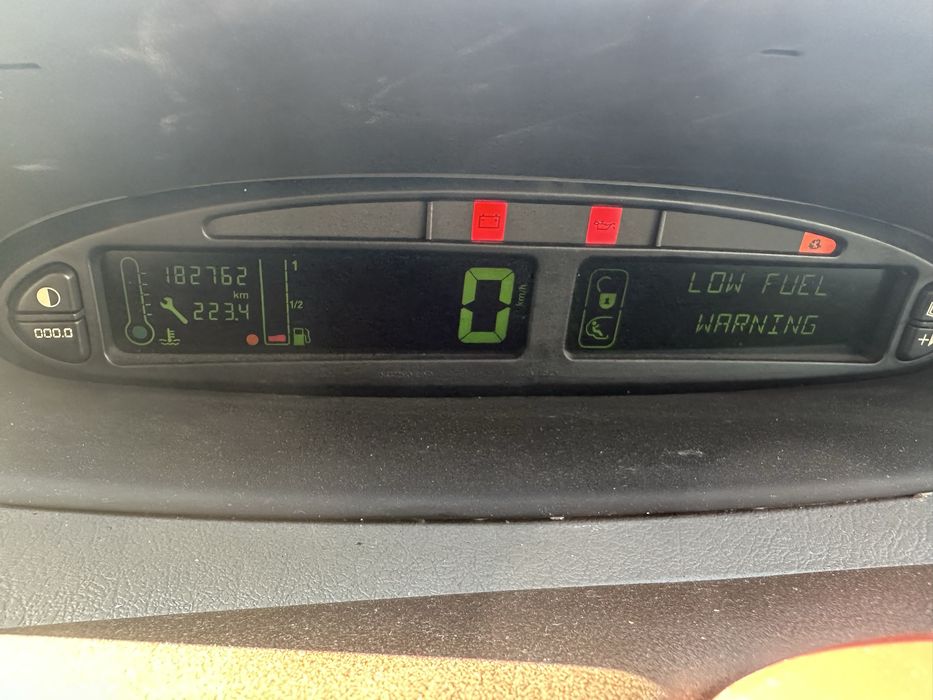 Ситроен Ксара пикасо