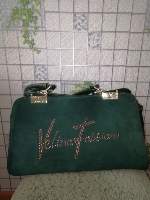 Продаются вещи женские