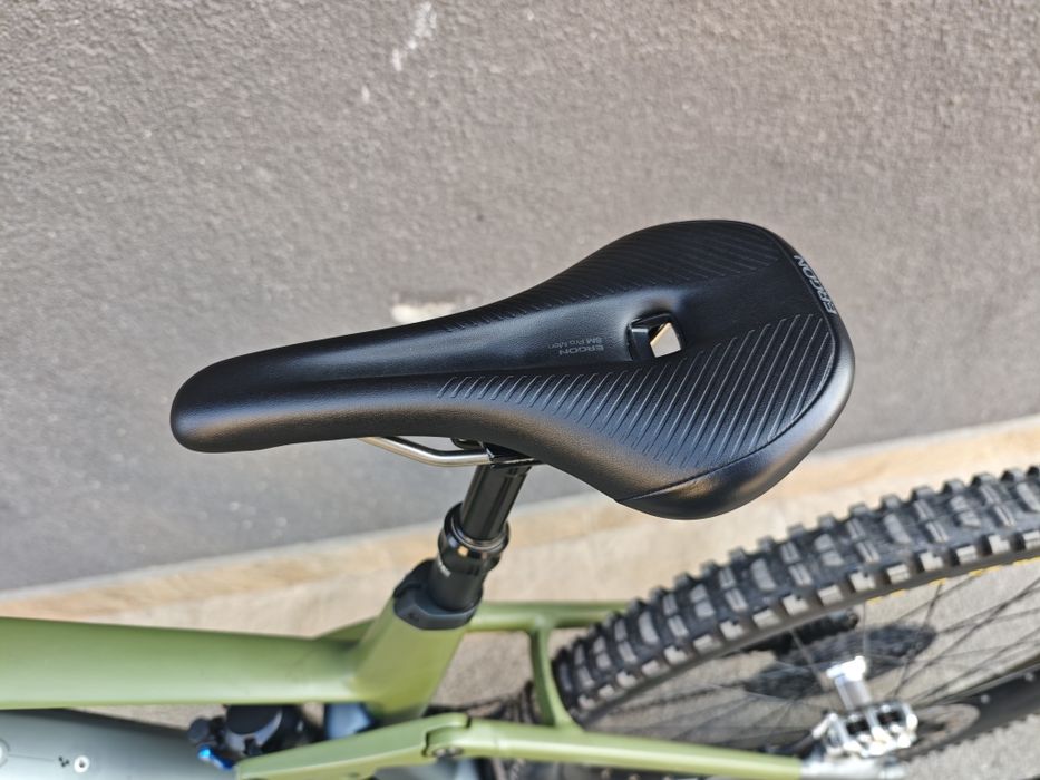 Карбонов Електрически Велосипед 29 Cube  750Wh Bosch CX Smart System