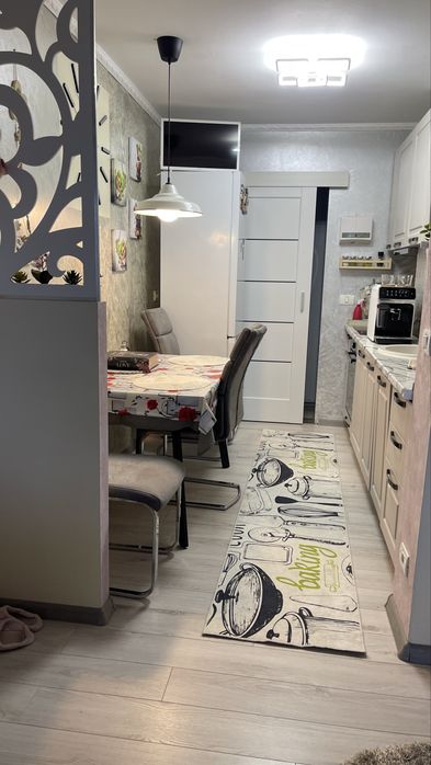 Inchiriez apartament