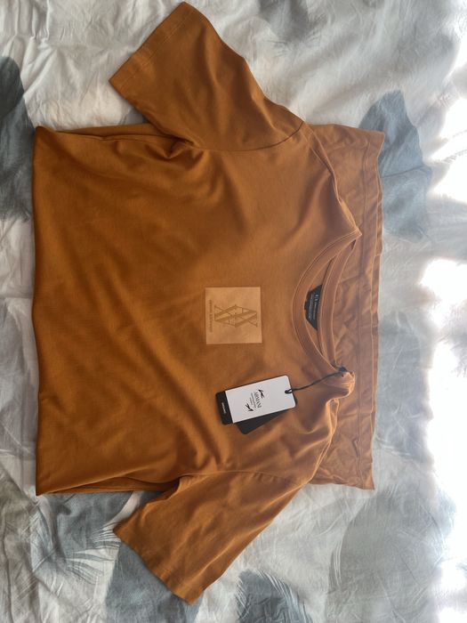 Рокля тениска Armani Exchange S нова с етикет