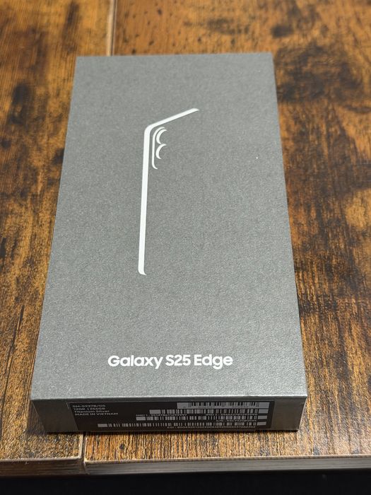 Samsung S25 Edge 12gb/256gb Nou sigilat Titanium Silver