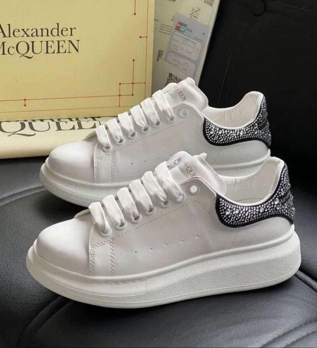 Adidași dama model superb
