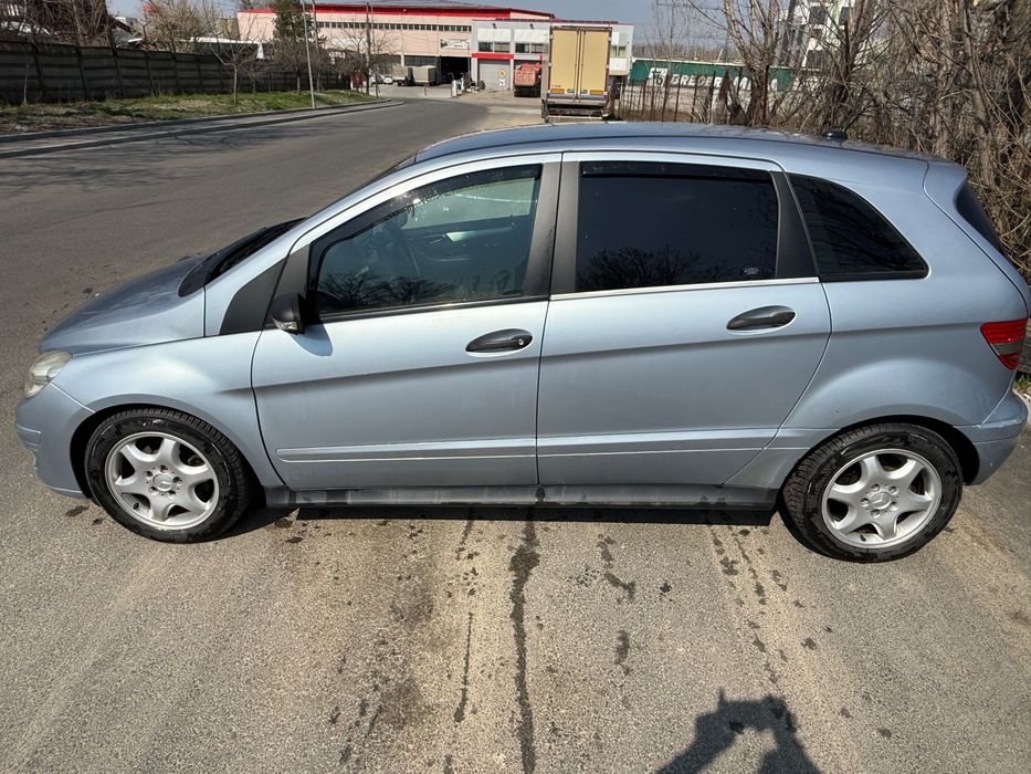 Vand Mercedes Benz B-class