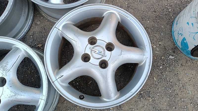 Продам оригинальные легкосплавные диски "Intra"