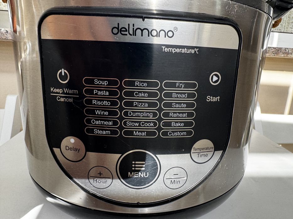 Мултикукър Delimano 18 в 1 (700W, 4L) – Отлично състояние