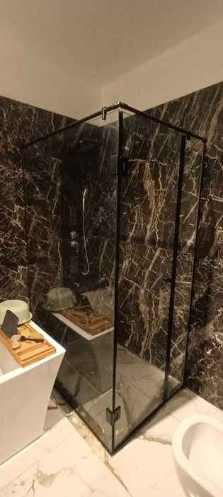 Oglinzi cabine dus paravan dus geam colorat si printat usa sticla