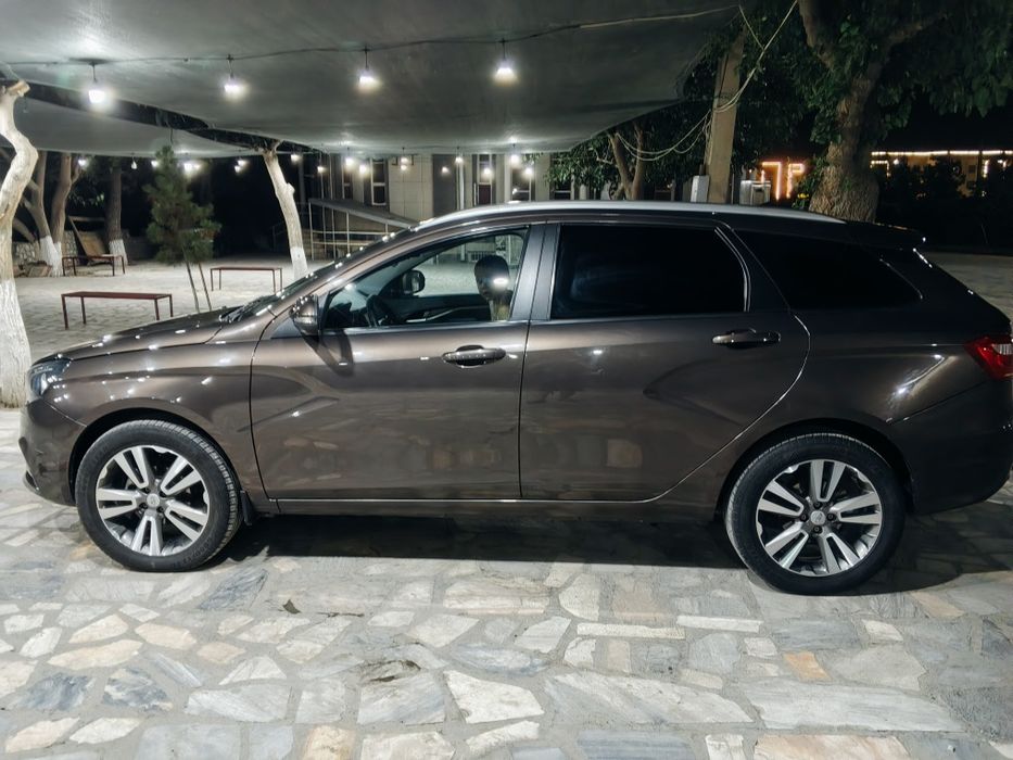 Lada Vesta sotiladi