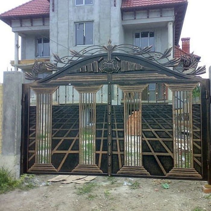 ремонт ворот Сварщик сварка svarka ворот покраска перил дверей решетки