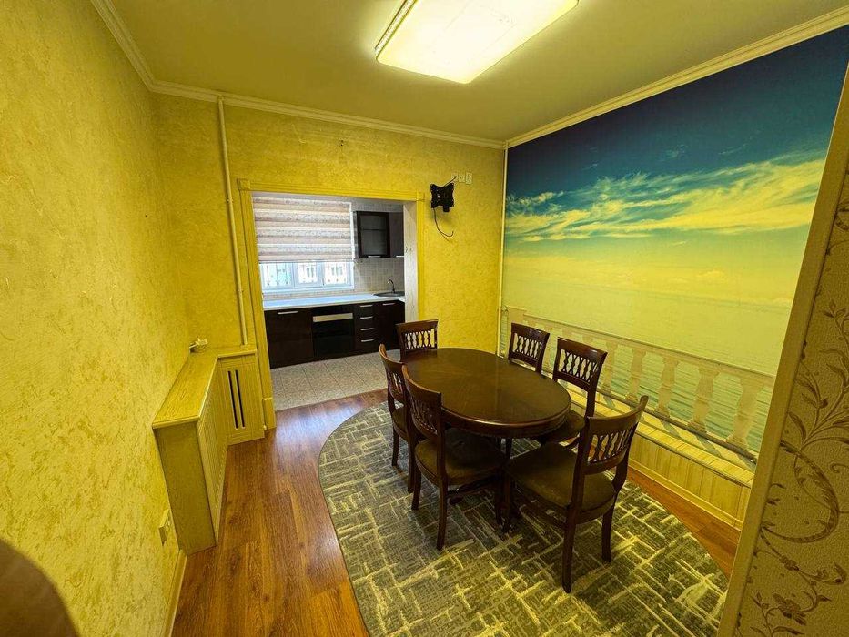 Продаётся просторная 4-комнатная квартира в Мирабадском районе.