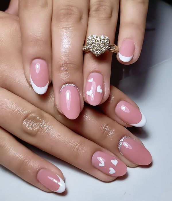 Construcție unghii gel