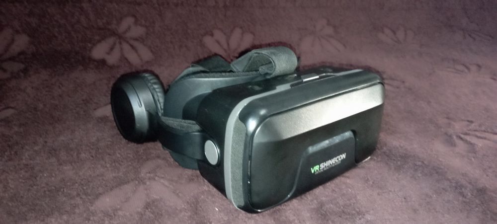 Продаю новые VR очки 3D гарнитура