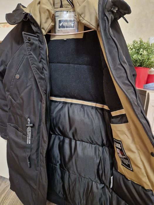 Продам зимнюю куртку б/у