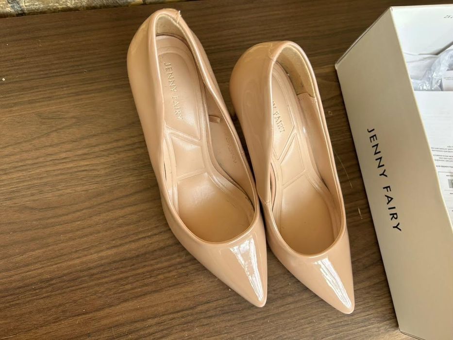 Pantofi eleganti cu toc