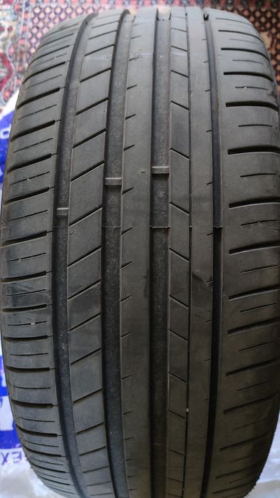 Гуми 245/40 ZR19 Kapsen