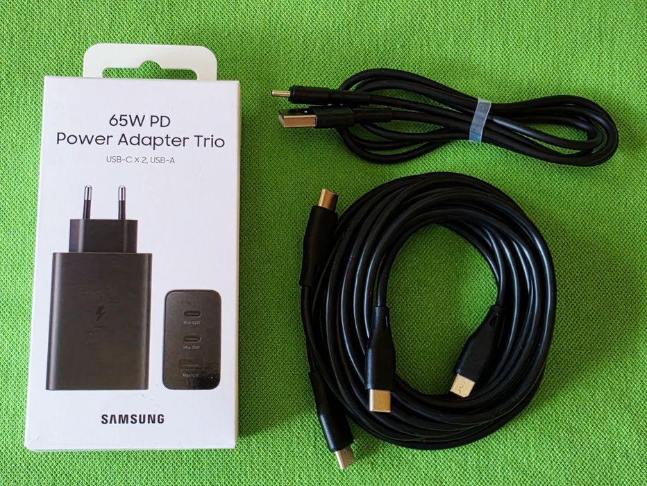 Incarcator original 65W Samsung Z Fold 8 Ultra.