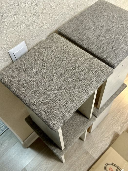 Продам 4 табуретки