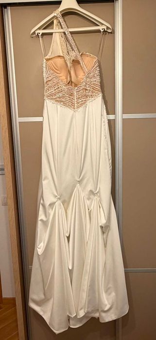 Rochie mireasa +voal