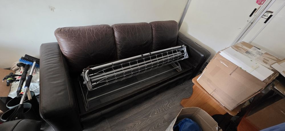 Canea extensibila mobexpert din piele pret 800 lei asigur transport pe