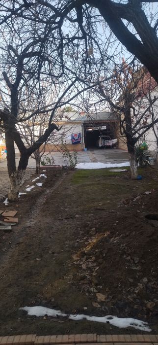 13-соток Срочно продаётся дом.