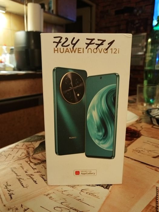Чисто нов телефон Hiawei  nova 12 i