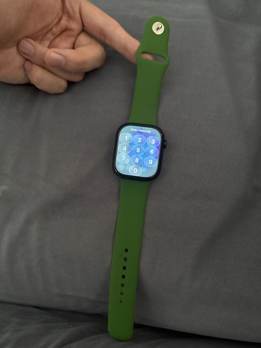 Apple watch 10 gps