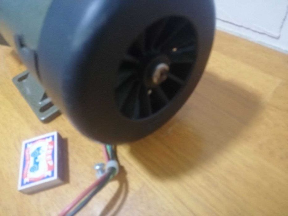 Мотор DC (постоянный )