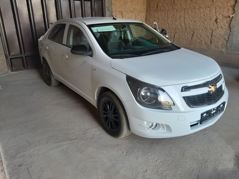 COBALT MIDLINE 
Oq 
Bez prabeg 
Yangi 
Yurmagan