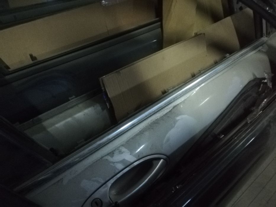 Peri geam BMW e65