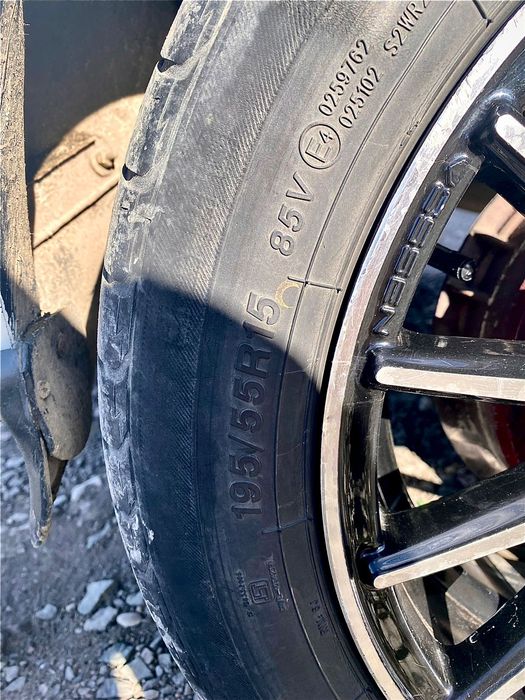 Приора 2 2013 года срочно