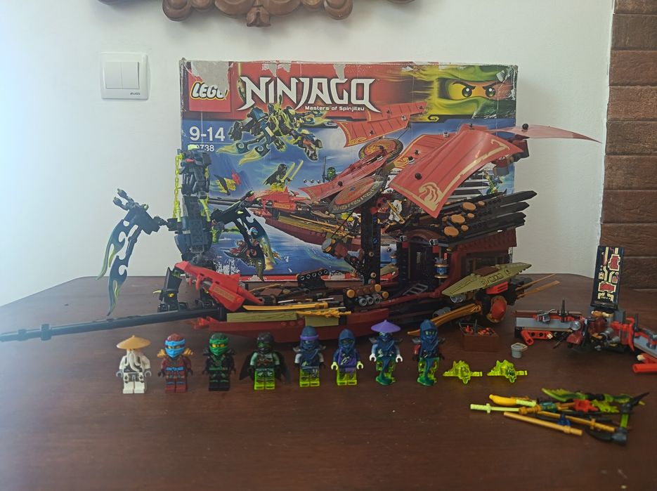 Lego ninjago final flight of Destinys Bounty