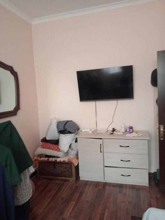 Уй сотилади Маданиятда.